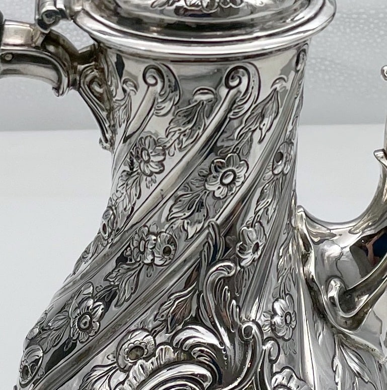 18th Century Antique George III Silver Coffee Pot London 1765 Augustin Le Sage - 8