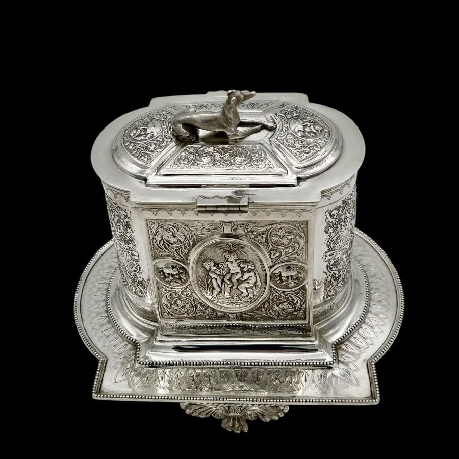 19th Century Antique Victorian Silver Large Biscuit Box Sheffield 1878 John Newton Mappin - 4