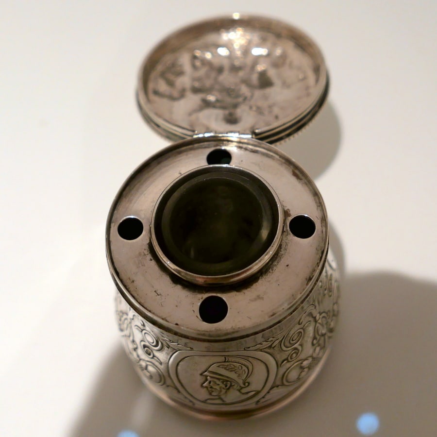 19th Century Antique Victorian Sterling Silver Inkwell London 1859 William Smily - 8