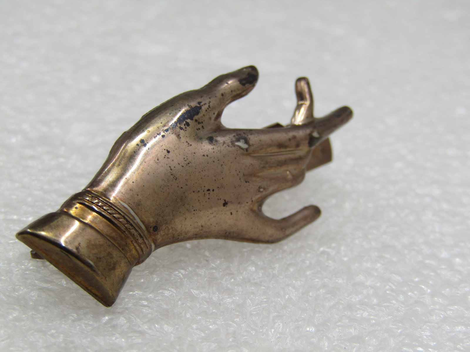 Vintage Hand Brooch With Open Area to Hold Something, 1940's-1950's - 4