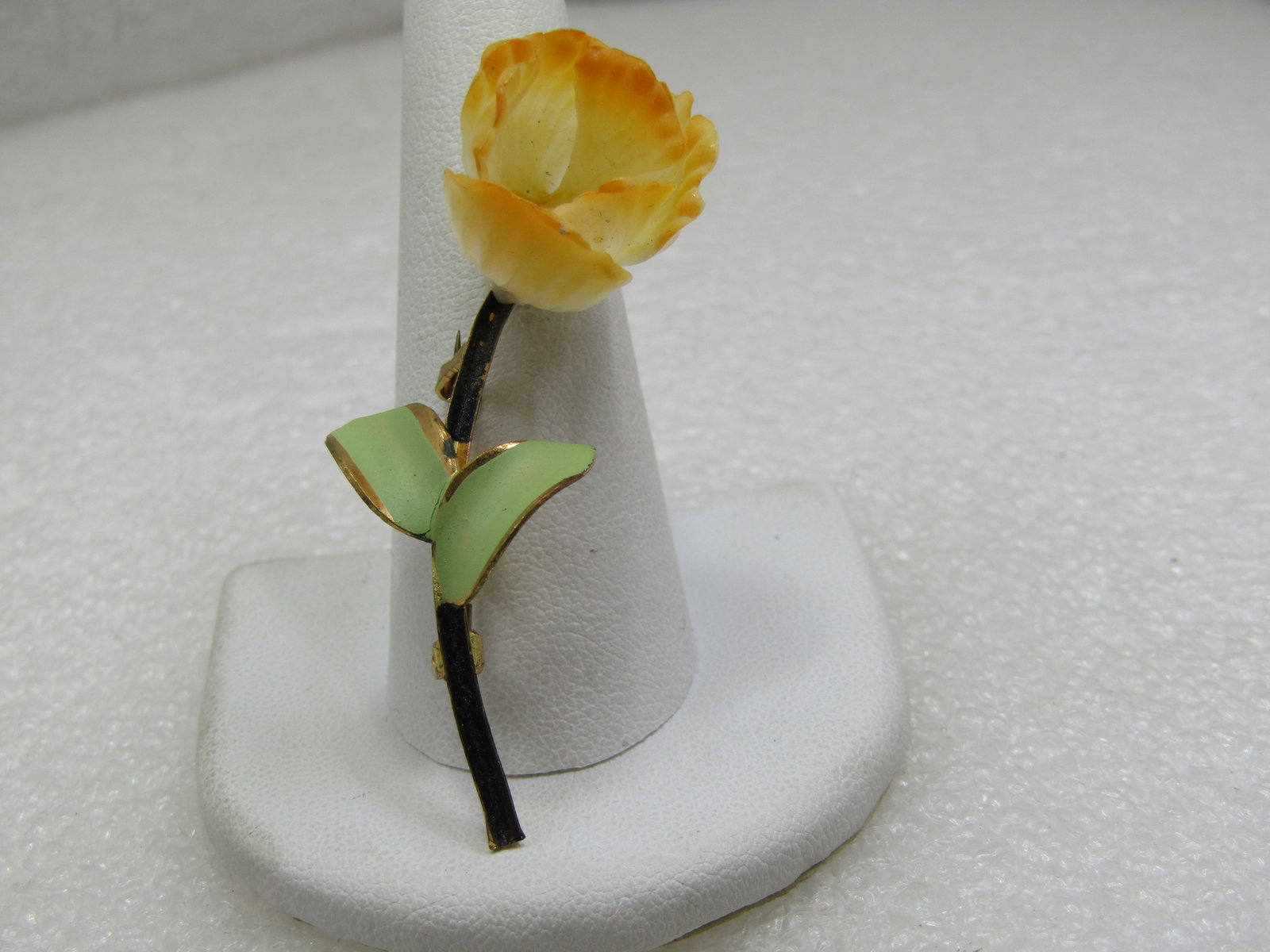 Vintage Pale Orange Floral Enameled Brooch, 1940's-1950's - 4
