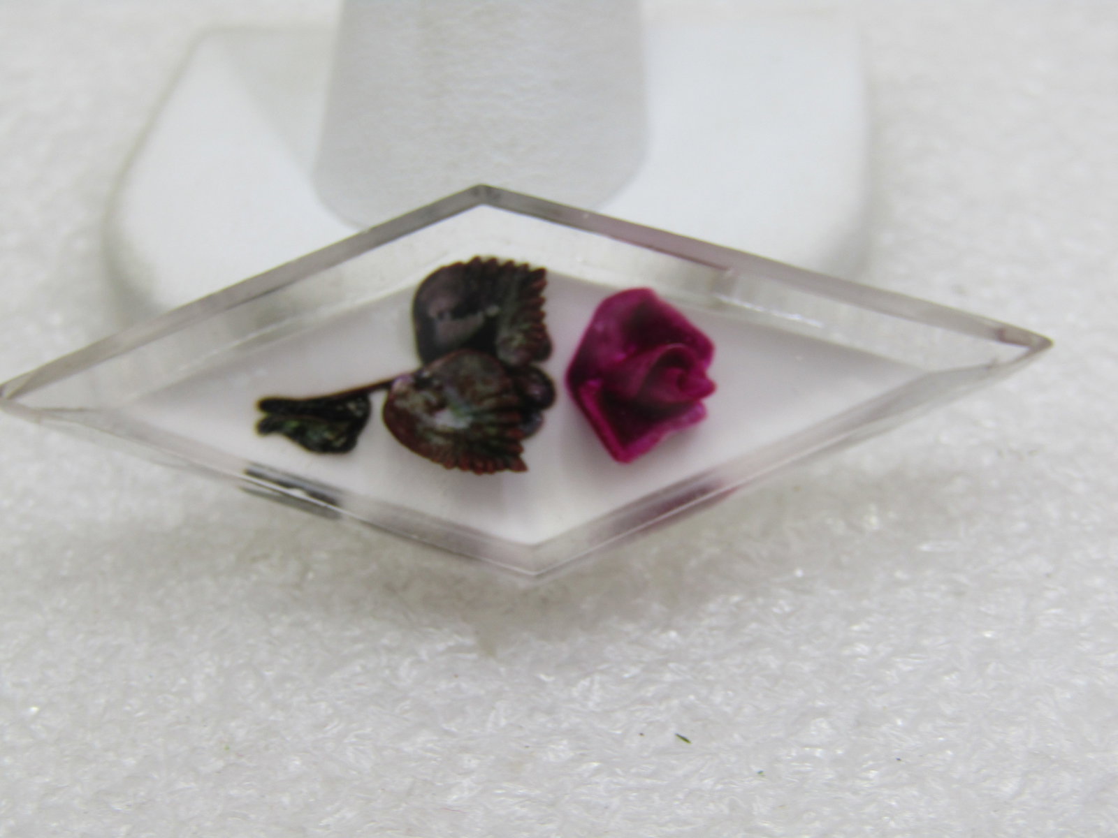 Vintage Reversed Carved Floral Brooch, Diamond Shaped, 1950's-1960's - 4