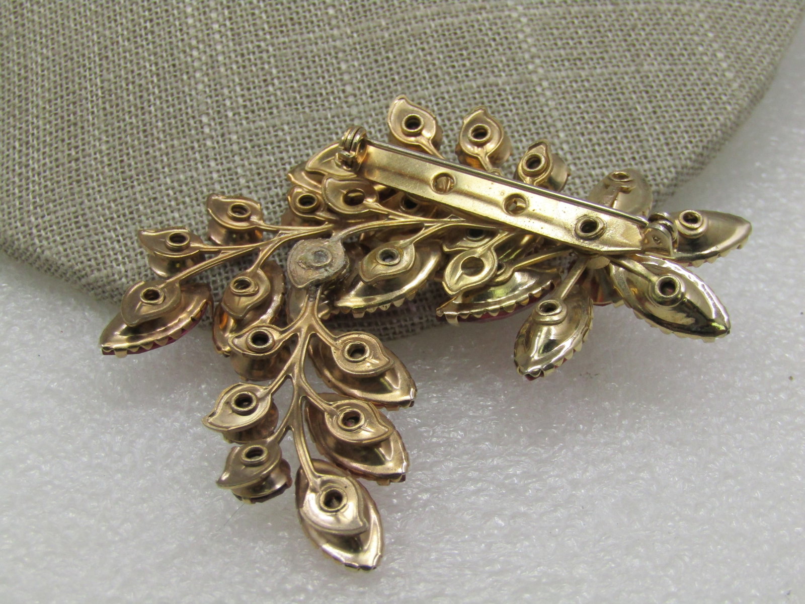 Vintage Pink and Blue A.B. Rhinestone Brooch, Mid-Century - 5