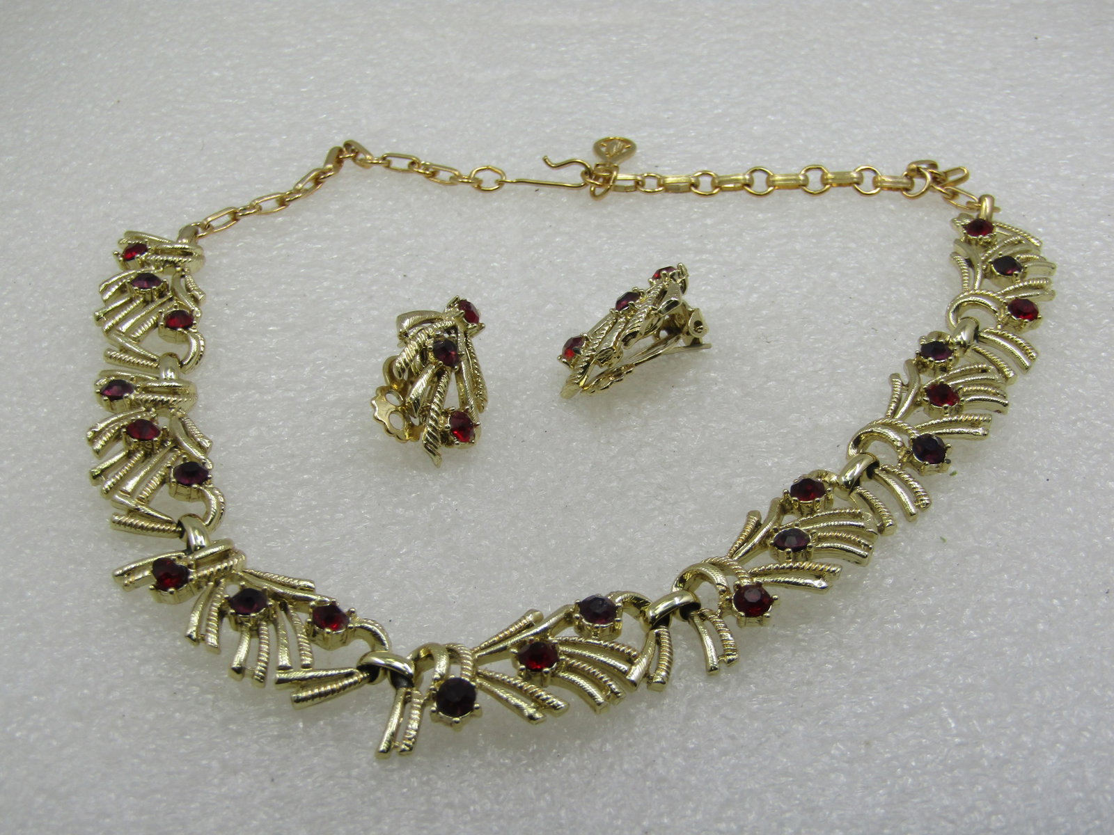 Vintage Coro Red Rhinestone Necklace and Earrings Set, Mid-Century, - 4