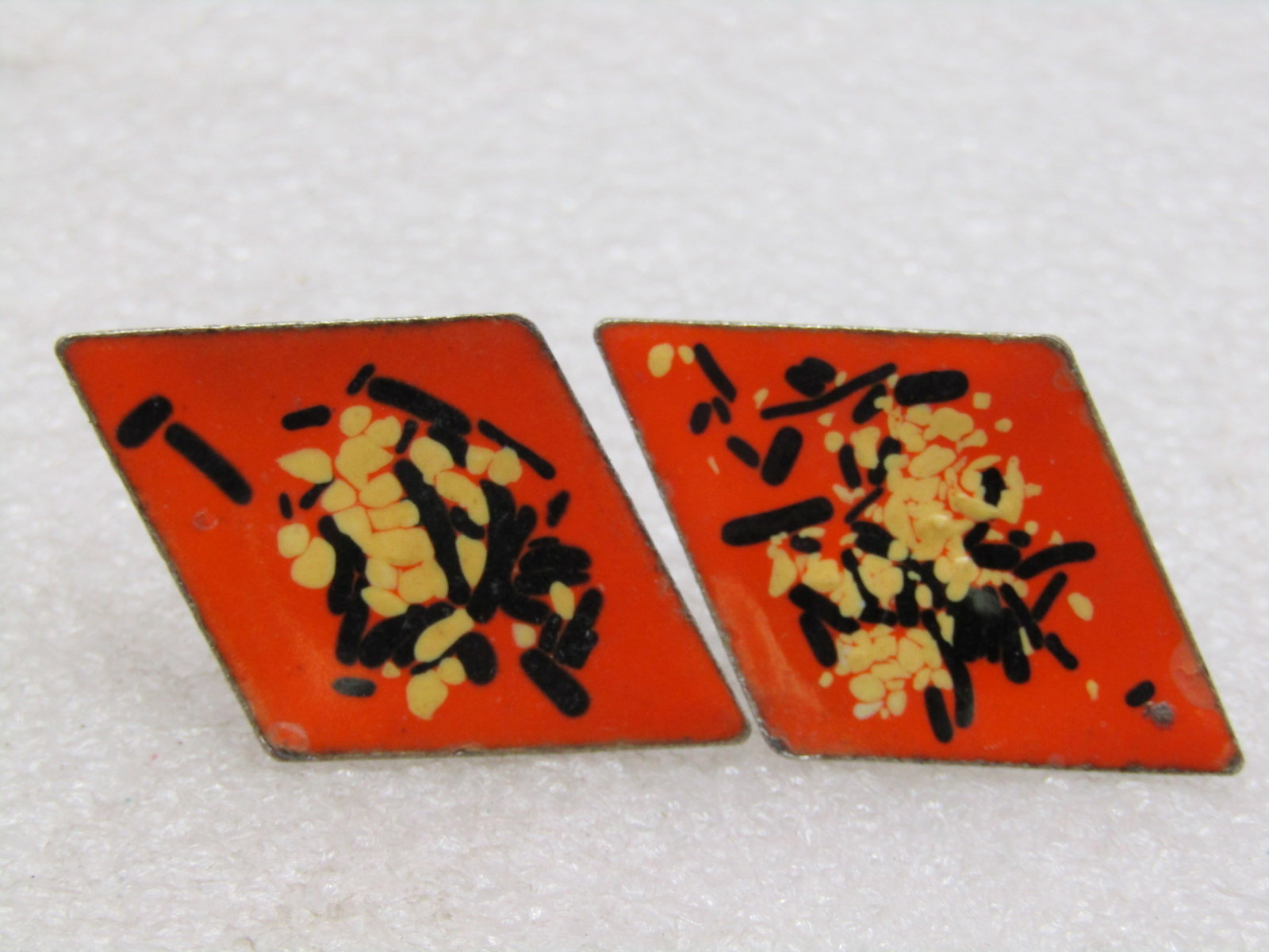 Vintage Orange Enameled Diamond Shaped Earrings, Screwback, 1960's - 4