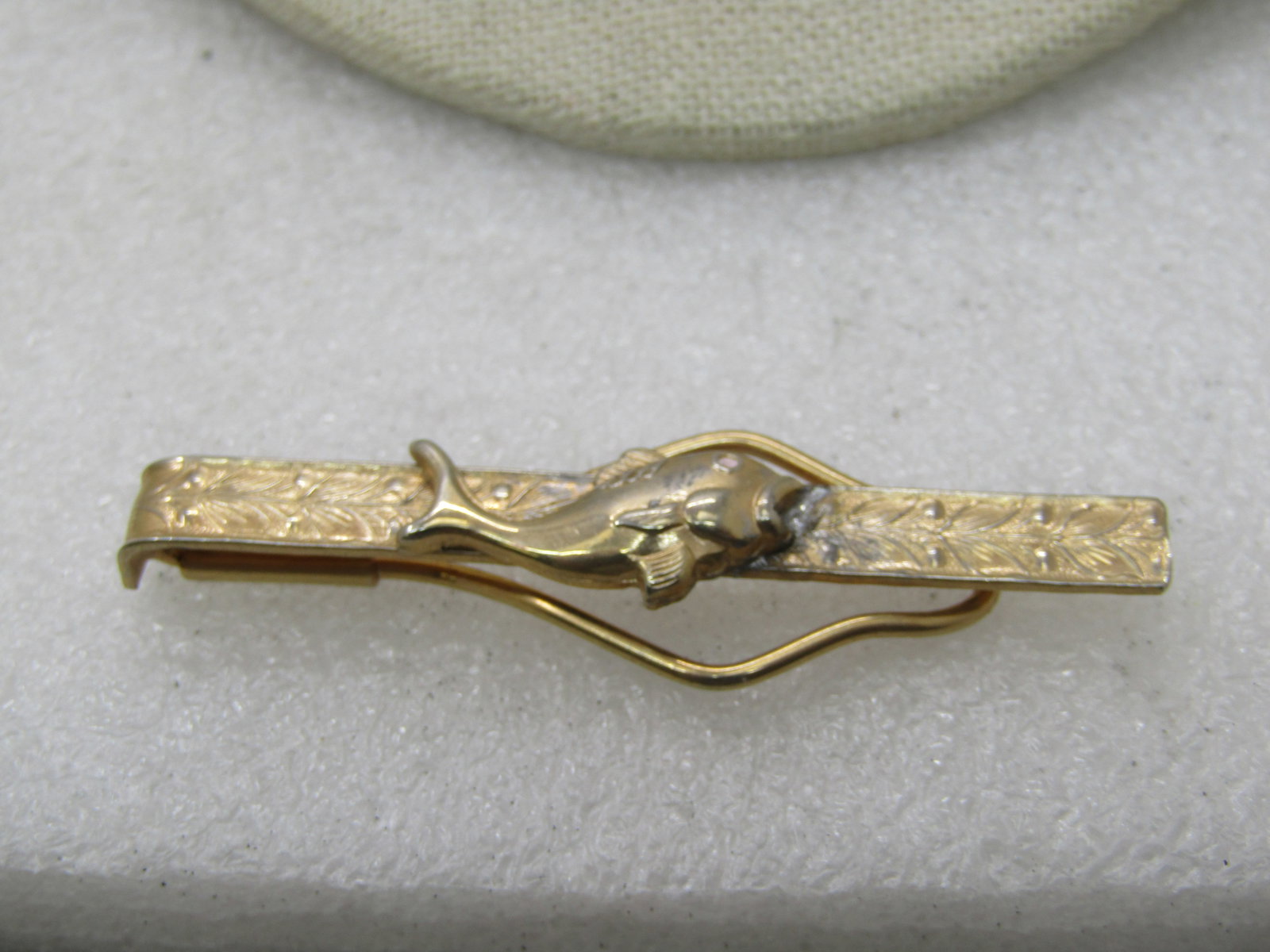 Vintage Gold Tone Fishing Tie Bar. 1940's-1950's, 2.5" - 4