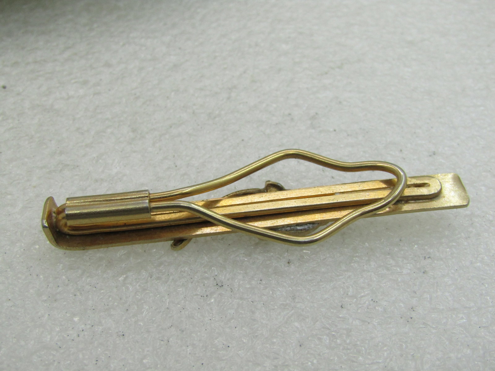 Vintage Gold Tone Fishing Tie Bar. 1940's-1950's, 2.5" - 5