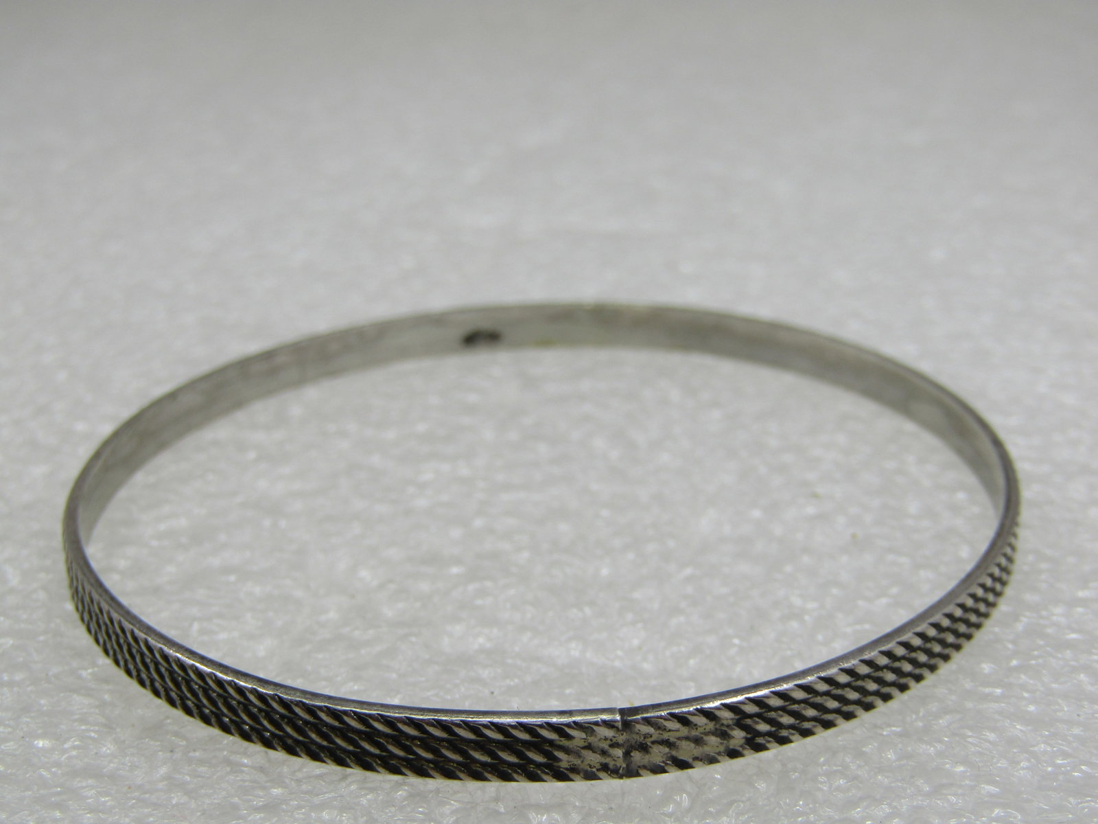 Vintage Sterling Ridged Bangle Bracelet, 4.55mm, Signed Jewelars - 4