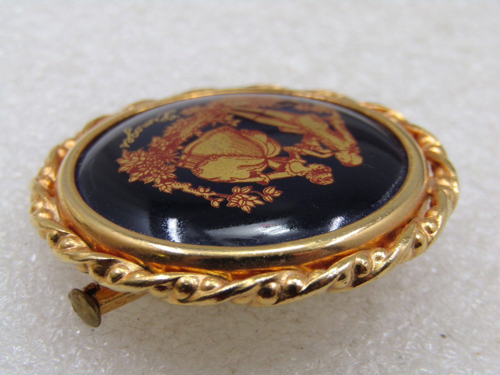 Vintage Limoges France Courting Scene Brooch, Trombone Clasp - 7