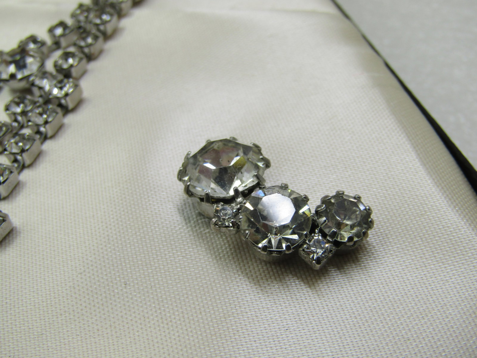 Vintage Rhinestone Bib Necklace and Earrings Art Deco Themed Set in Box - 6