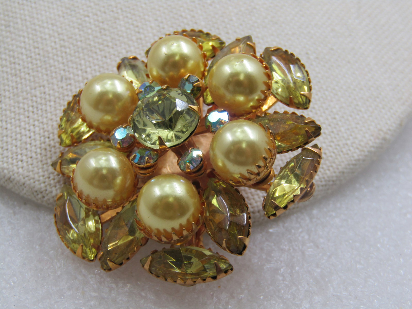 Vintage Yellow and Green Faux Pearl and Rhinestone Statement Brooch - 2