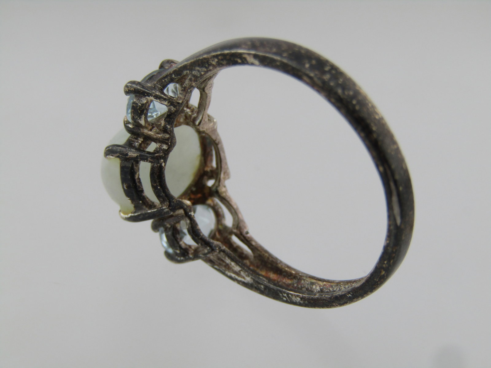Vintage Sterling Jade and Blue Topaz Ring, Avon, Sz. 925. 1980's - 2
