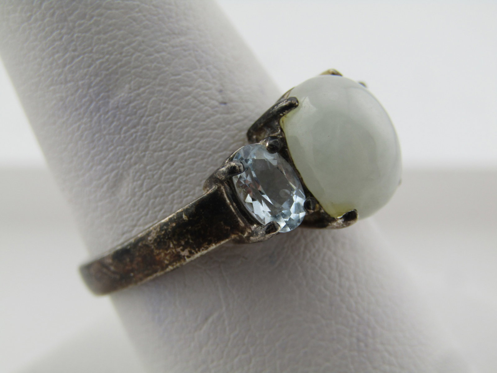 Vintage Sterling Jade and Blue Topaz Ring, Avon, Sz. 925. 1980's - 7