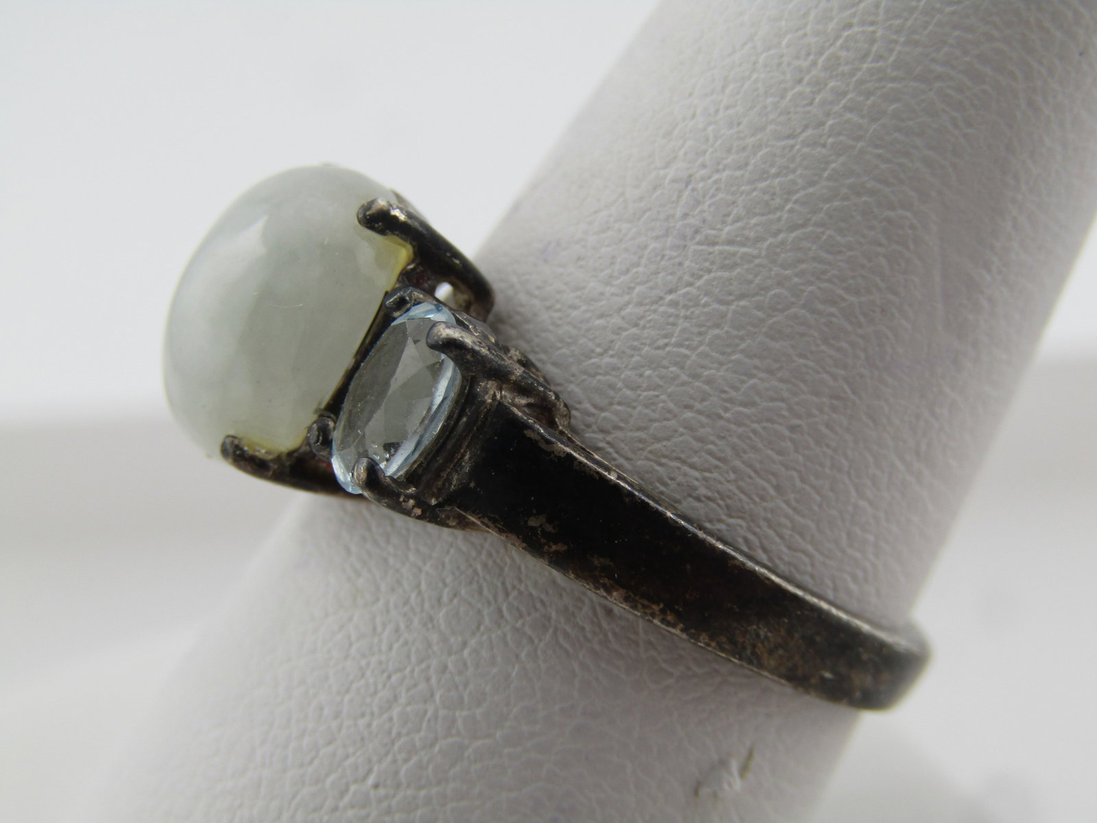 Vintage Sterling Jade and Blue Topaz Ring, Avon, Sz. 925. 1980's - 8