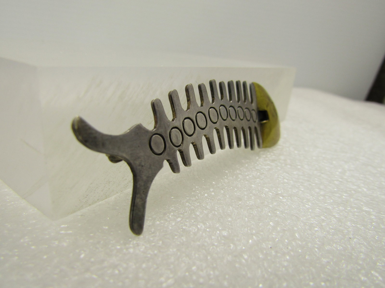 Vintage Sterling and Brass Fish Skeleton Brooch, Mexico, 1960's-1970's, Signed - 4