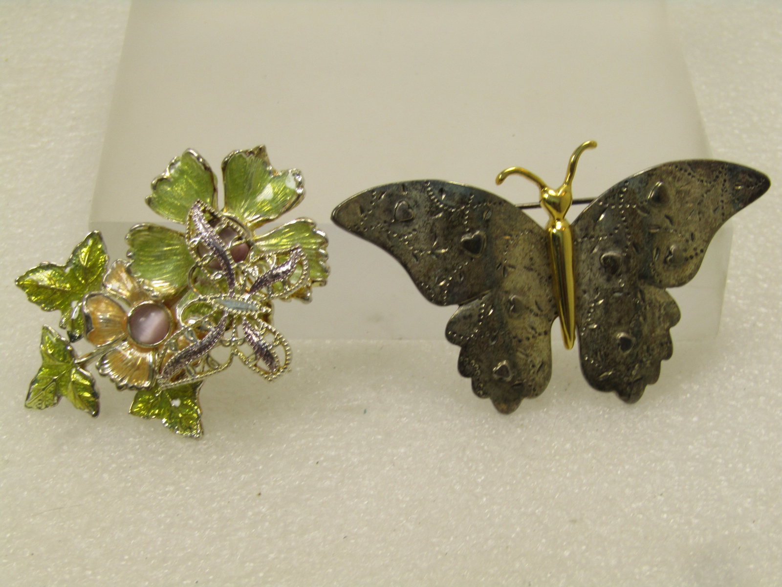 Vintage Butterfly and Floral Brooch Lot, 2 Pc. 1970's-1990's - 4
