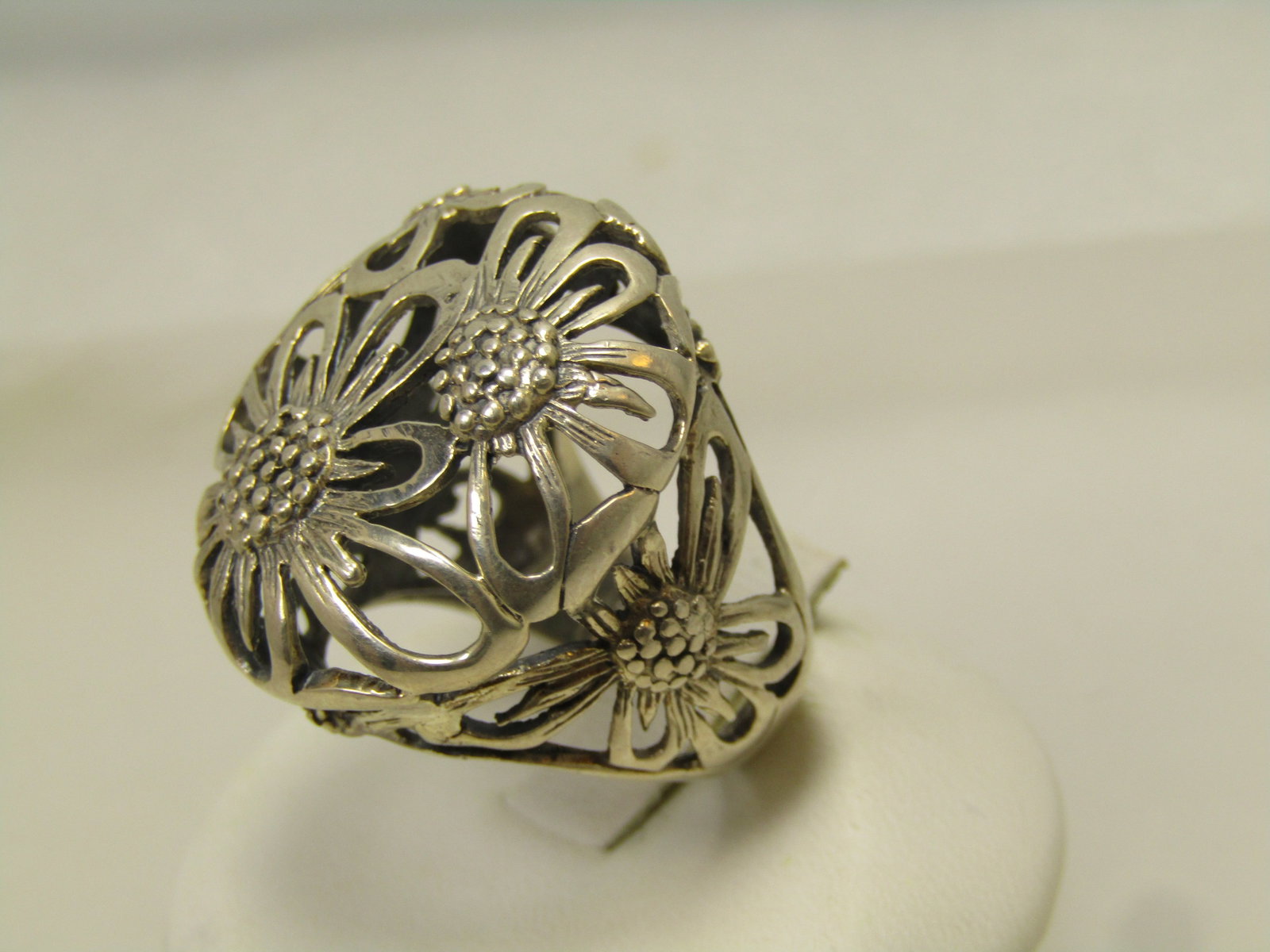 Vintage Sterling Silver Wide Floral Ring, Sz. 6, 1980's-1990's - 3