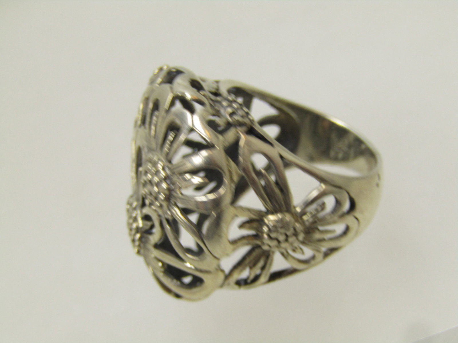 Vintage Sterling Silver Wide Floral Ring, Sz. 6, 1980's-1990's - 4