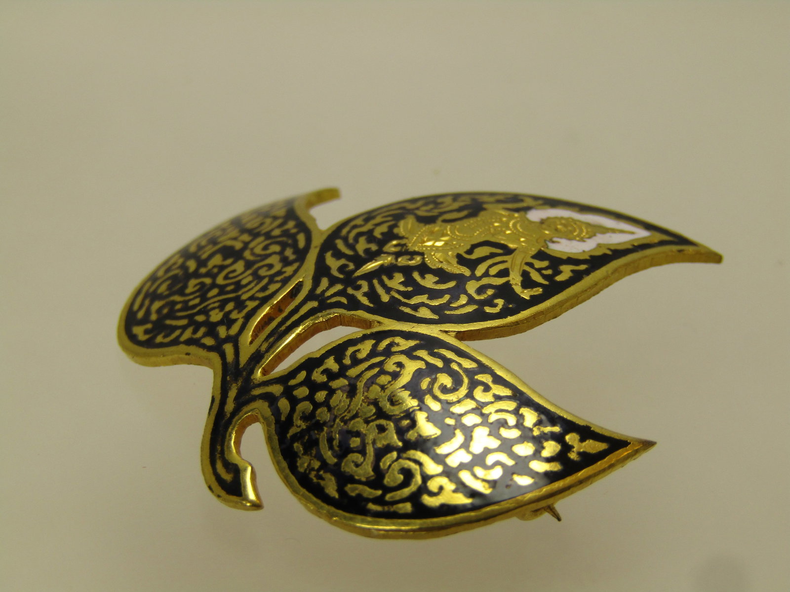 Vintage Siam Goddess Leaf Brooch, 1960's, C-Clasp - 5
