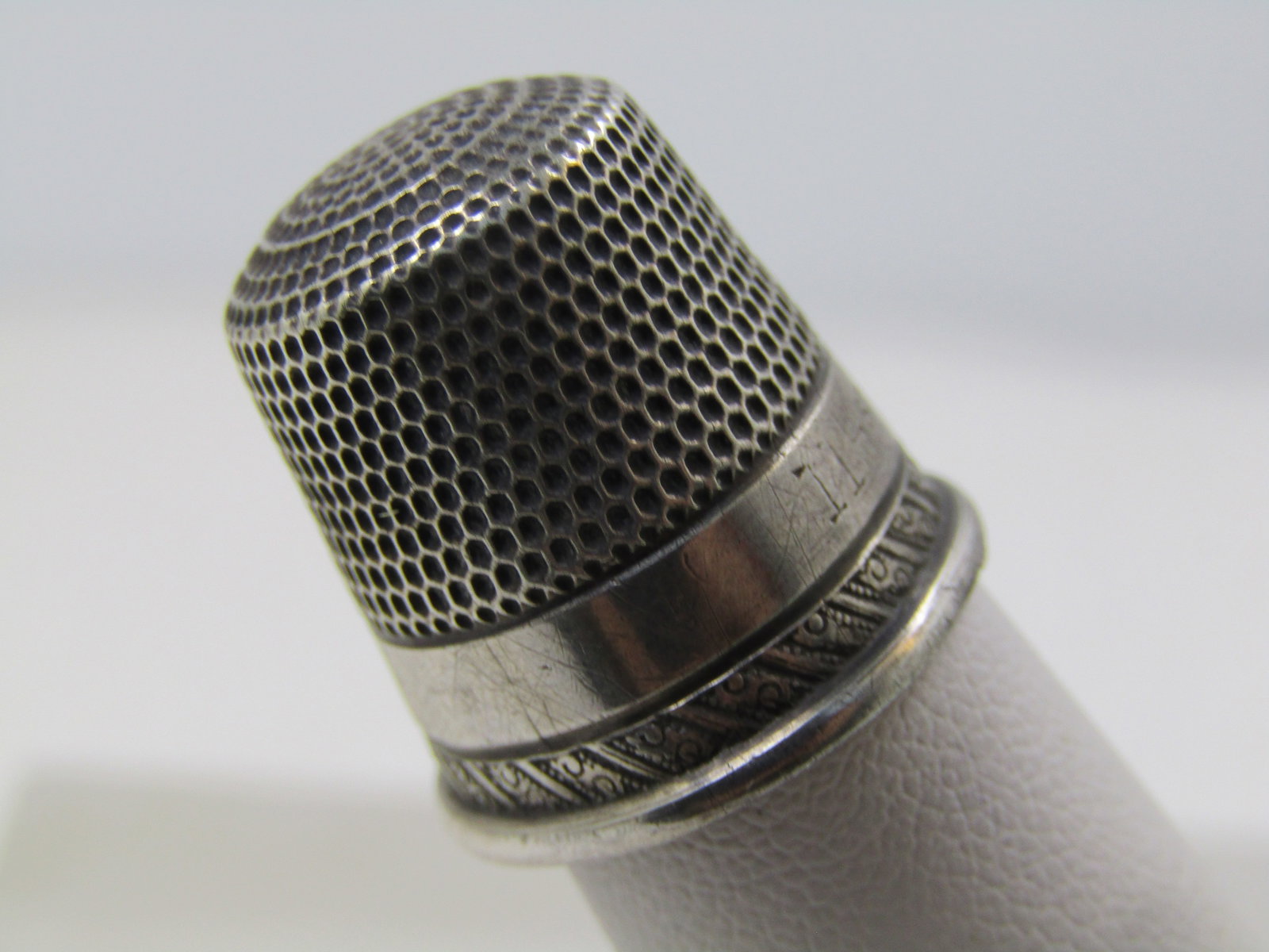 Vintage Sterling Thimble, Sz. 11, signed Anchor, 1920's-1940's - 3