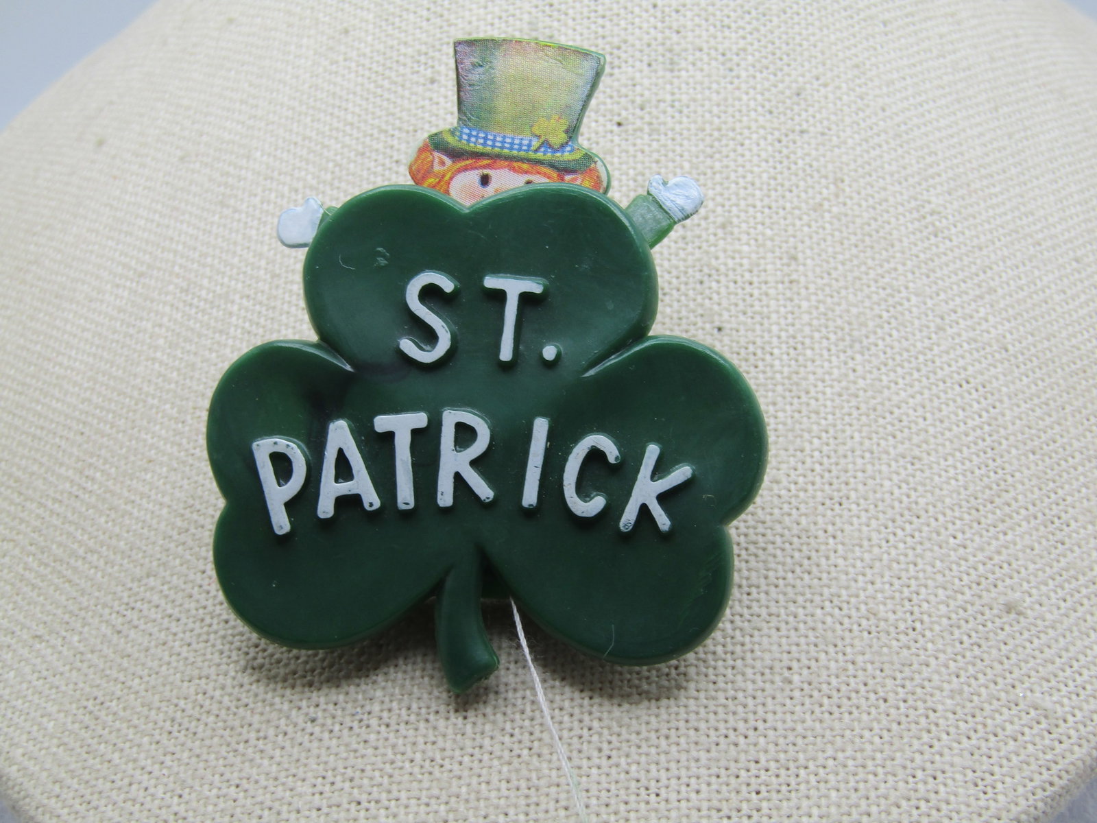 Vintage St. Patrick Clover Brooch, Pop Up Leprechaun, 1960's - 3