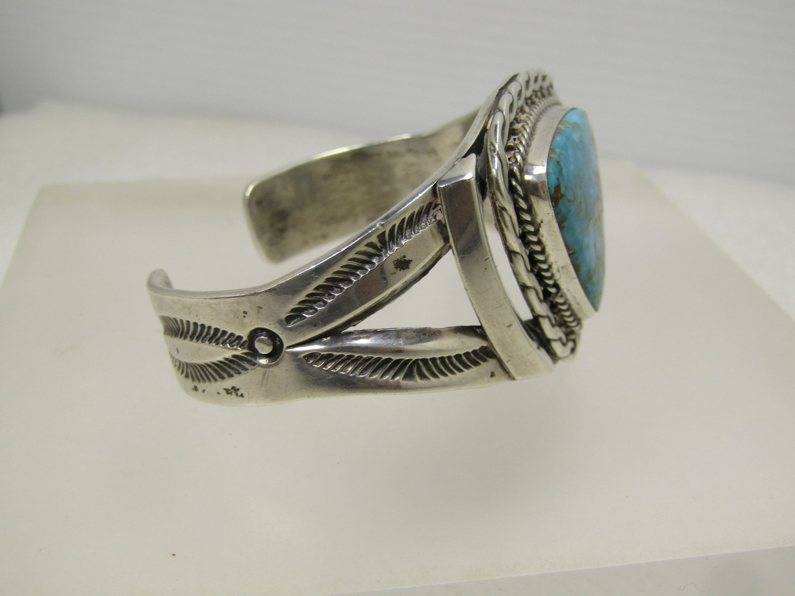 Vintage Sterling Turquoise Navajo/Southwestern Cuff Bracelet, 6", 1960's-1980's - 3