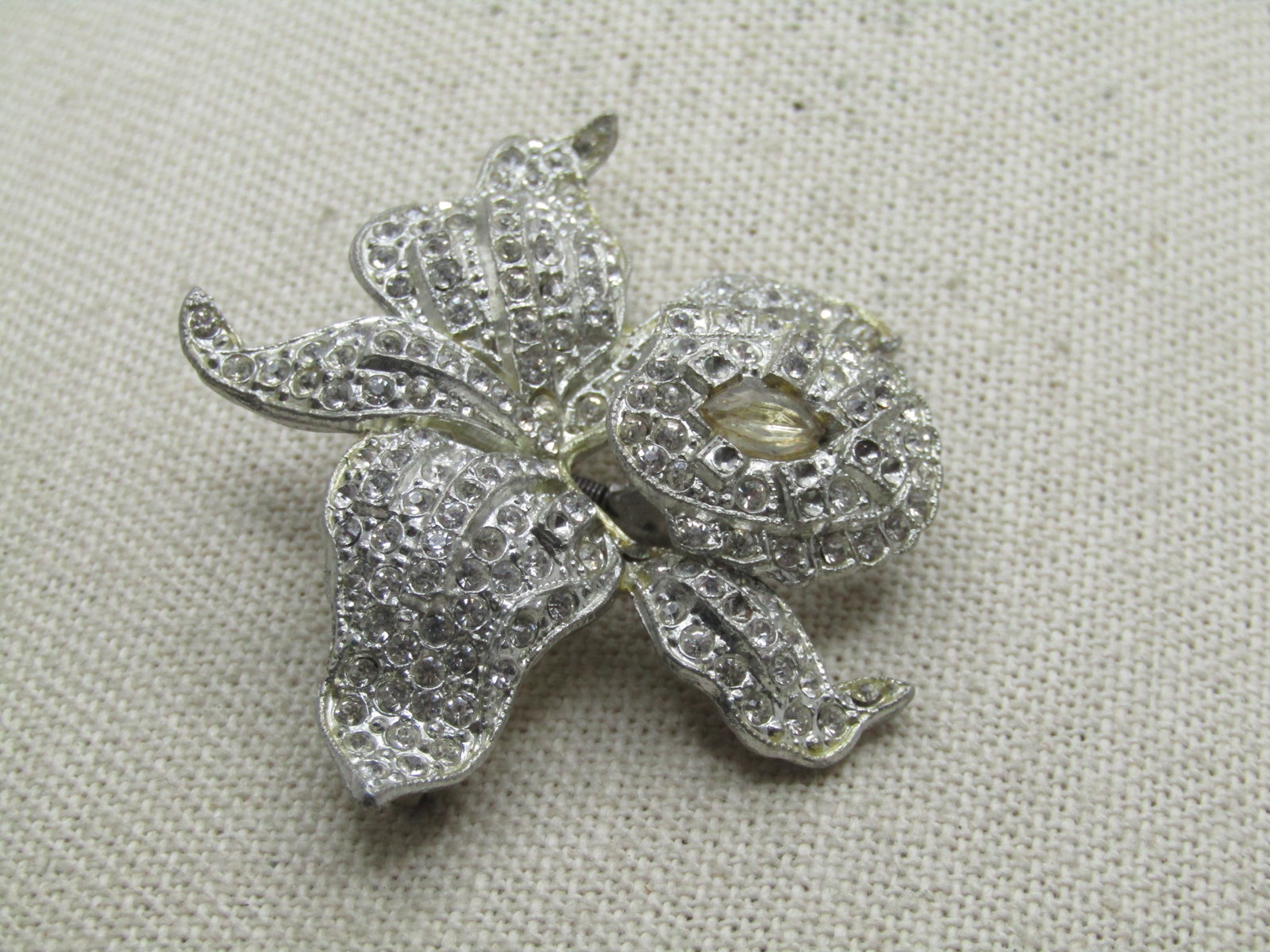 Vintage Rhinestone Orchid Trembler Brooch, Signed Singer and Kantor, 1930's-1940's - 5