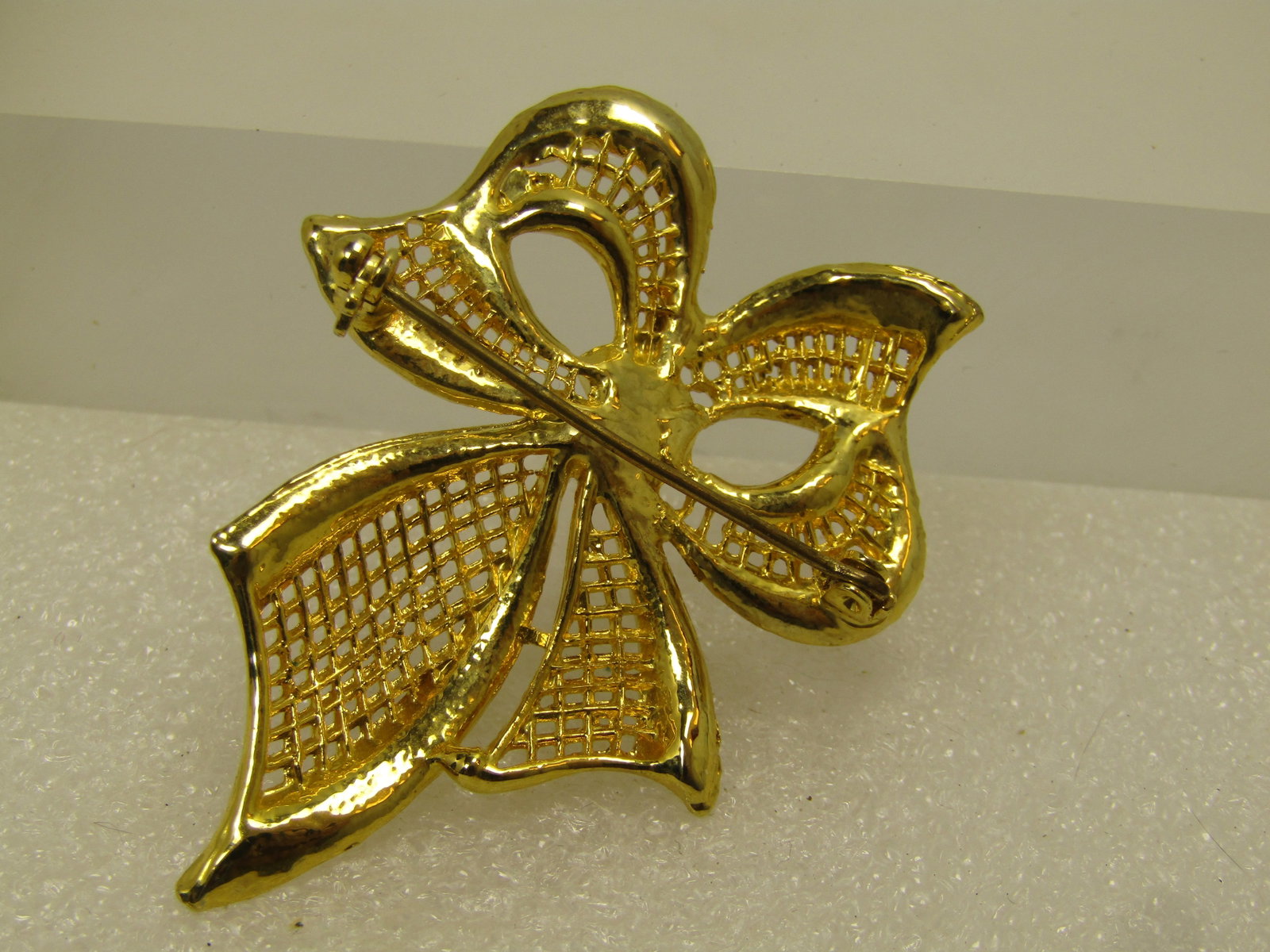 Vintage Faux Pearl Clear Rhinestone Star Brooch, 1960's-1970's - 4