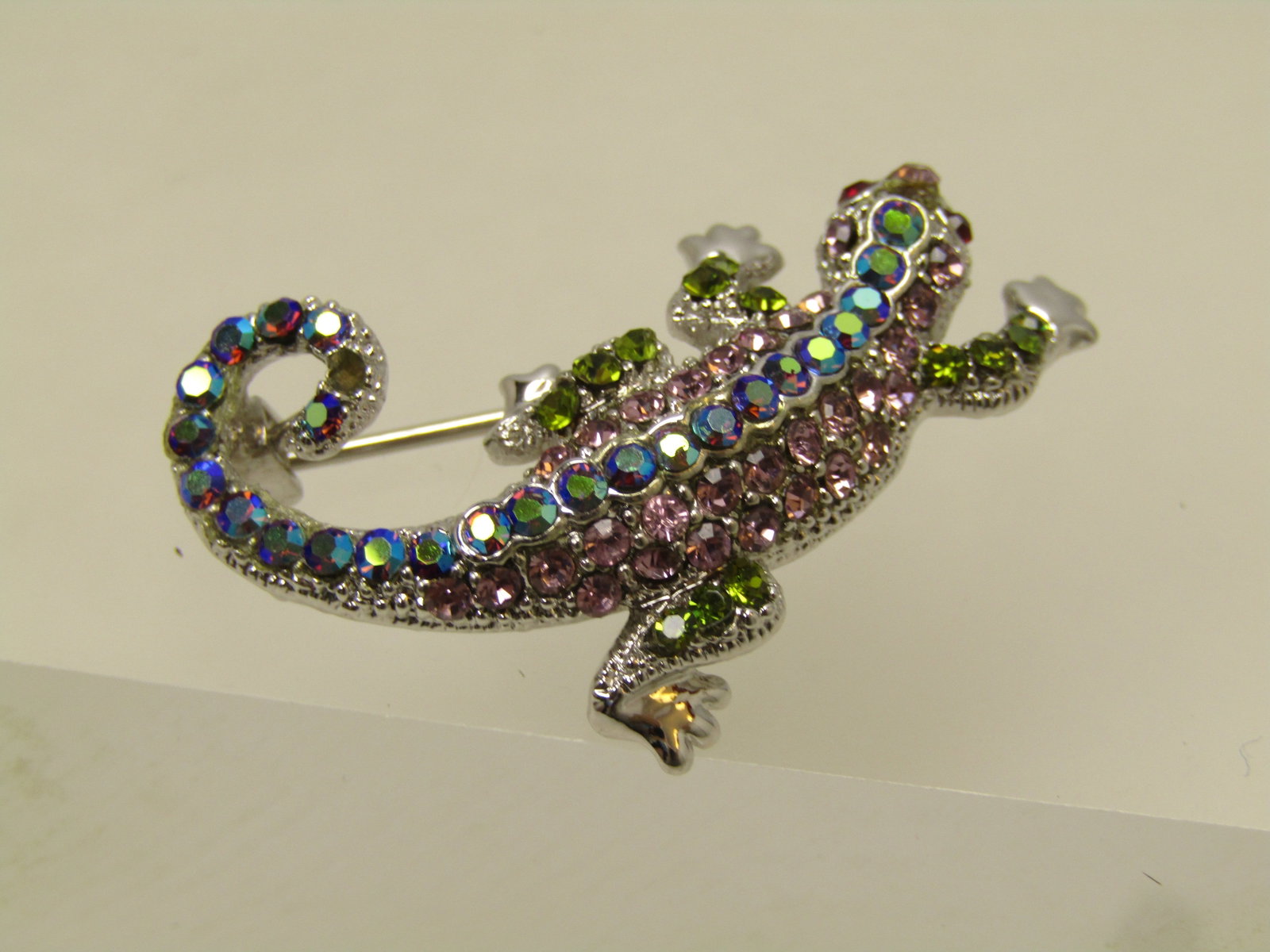 Vintage Rhinestone Lizard Brooch, Aurora Borealis, 1980's - 5