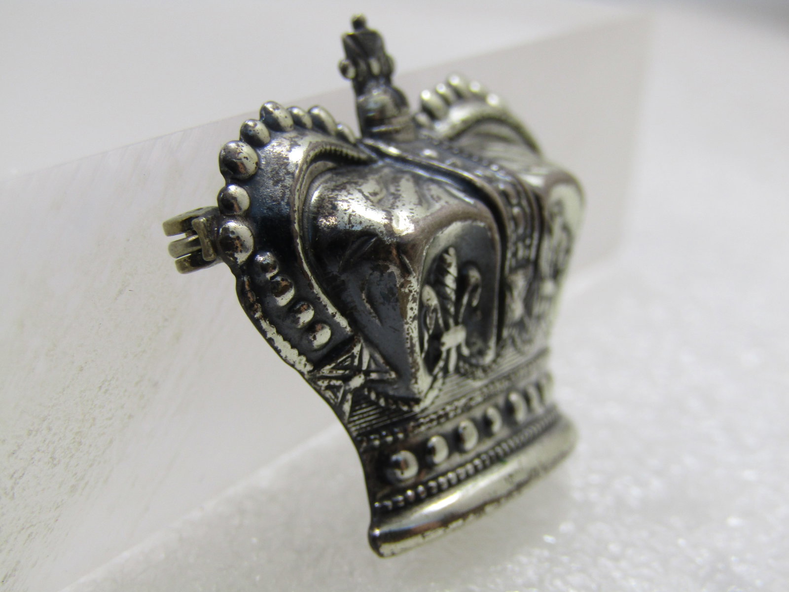 Vintage Sterling Crown Brooch, Signed Jewelart, 1940's. - 3