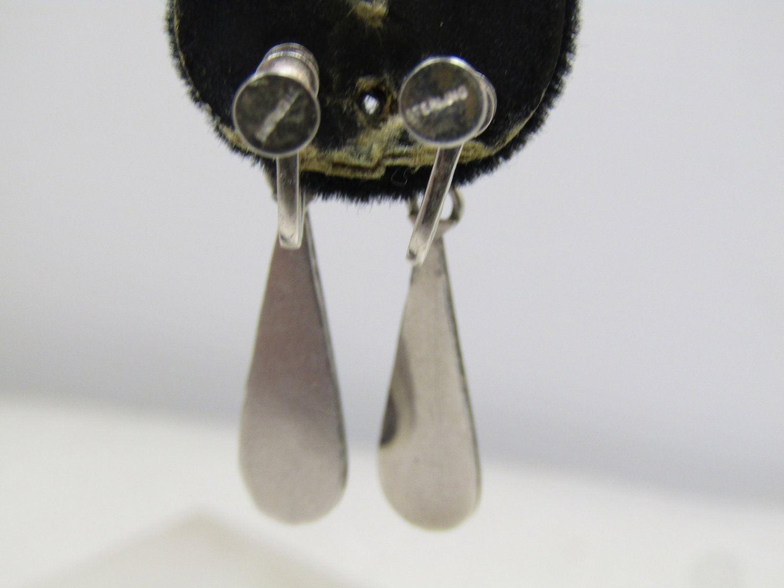 Vintage Sterling Southwestern Coral Earrings, Screwback, Snake Eyes, 1960's-1970's - 3