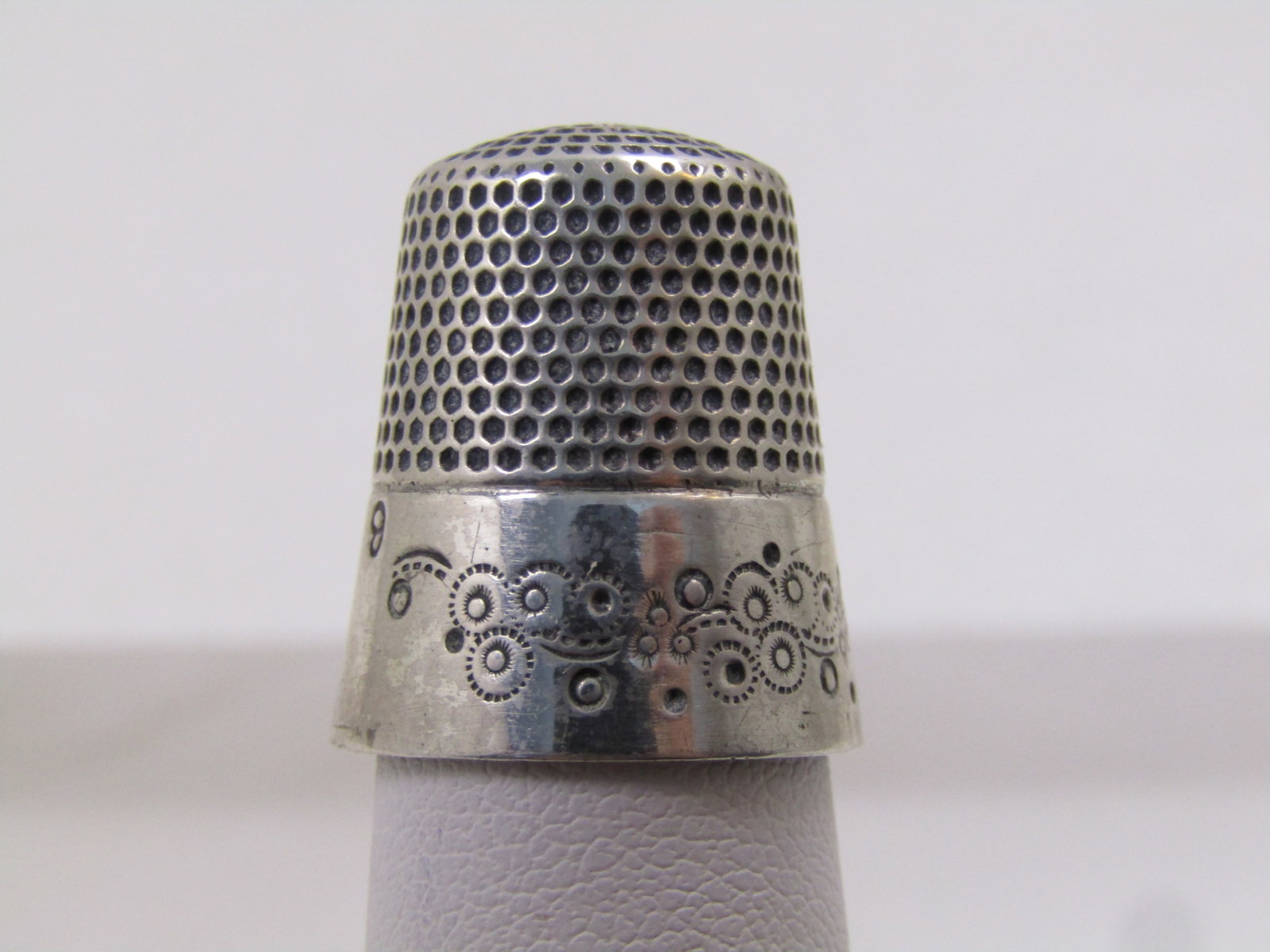 Vintage Sterling Thimble, Sz. 9, Signed, 1930's-1950's or earlier. (1 of 6)