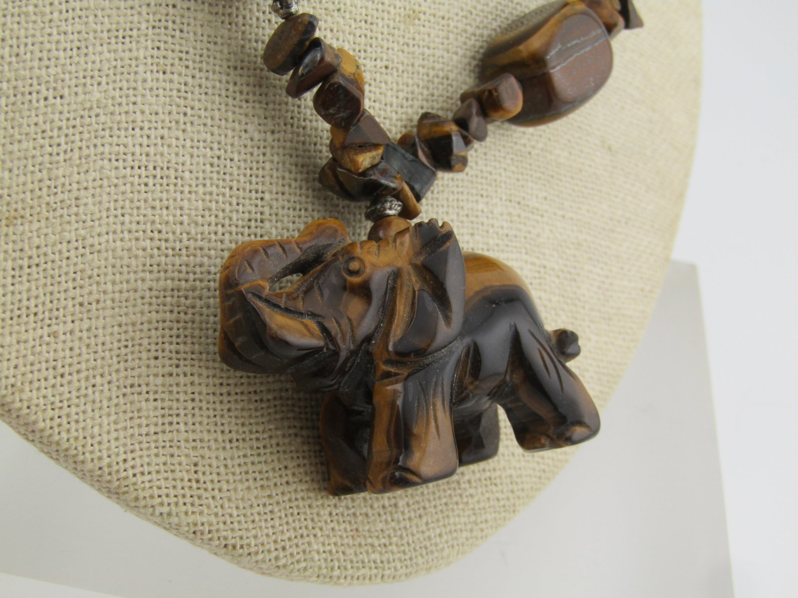 Vintage Tiger's Carved Carved Elephant Necklace, 20", 1980's-1990's - 2
