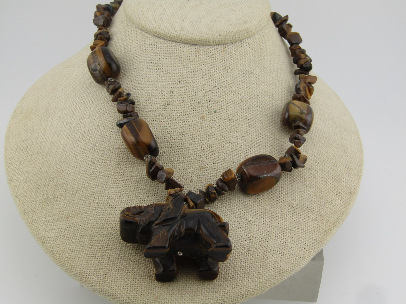 Vintage Tiger's Carved Carved Elephant Necklace, 20", 1980's-1990's - 3