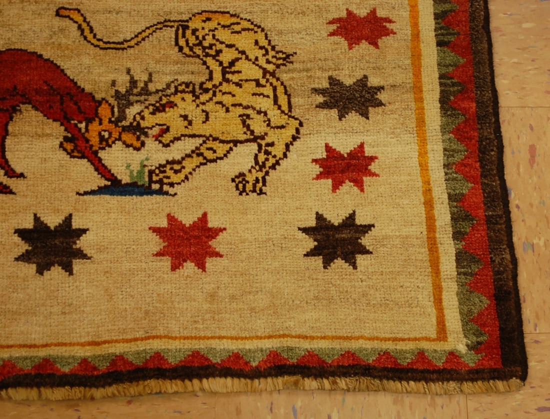 PERSIAN SHIRAZ RUG 3.9x5 - 2