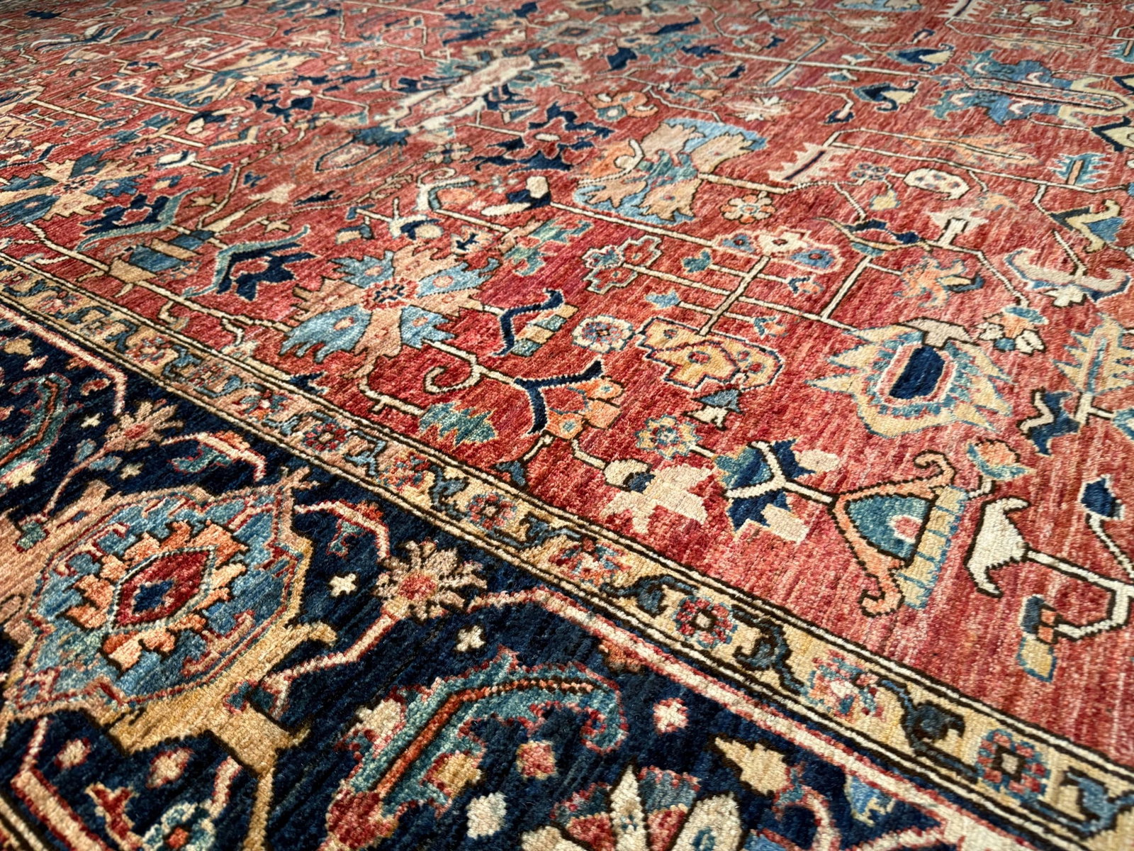 Exquisite Fine Serapi Design Rug 9.1x11.9 - 9