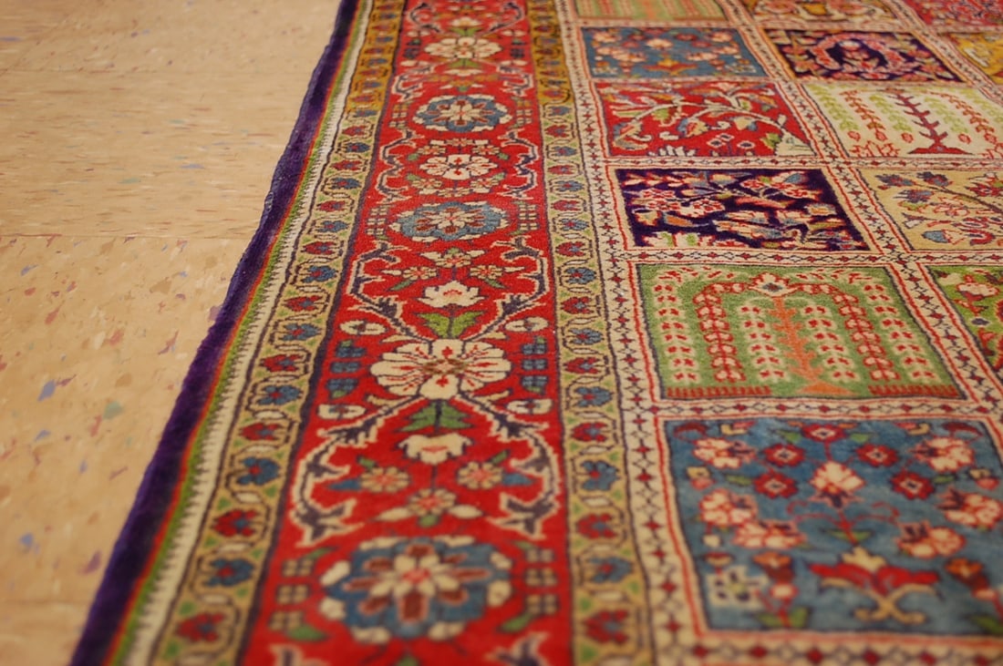 Persian SARUK RUG 3'6' x 5'.3" - 5