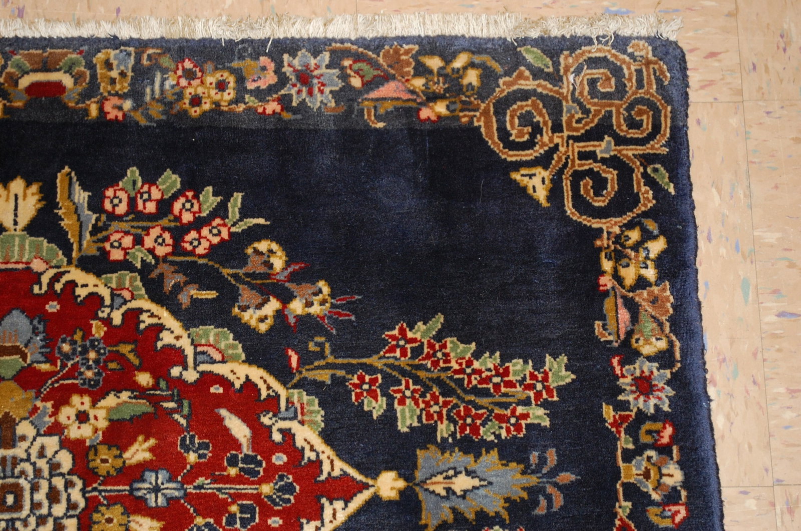 PRSIAN KESHAN RUG 2'4"x3'3" - 5