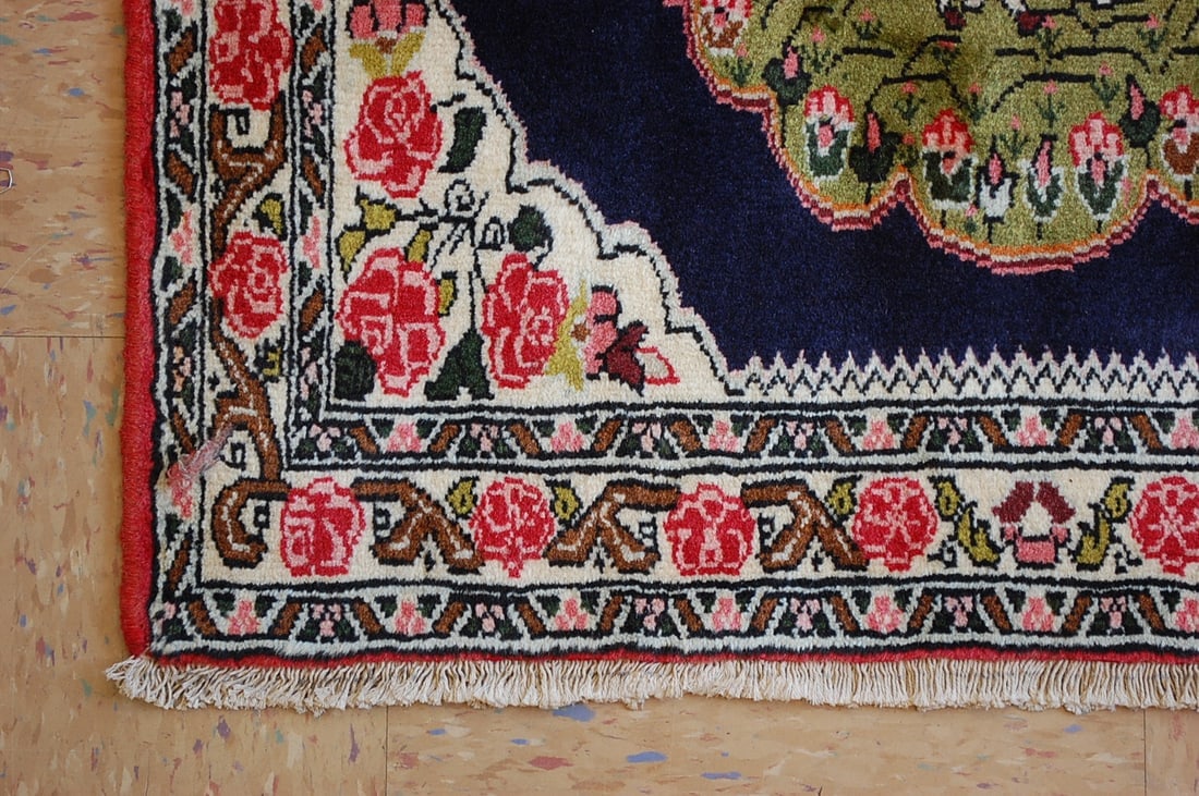 Persian Bijar Rug 2'5"x2' - 2