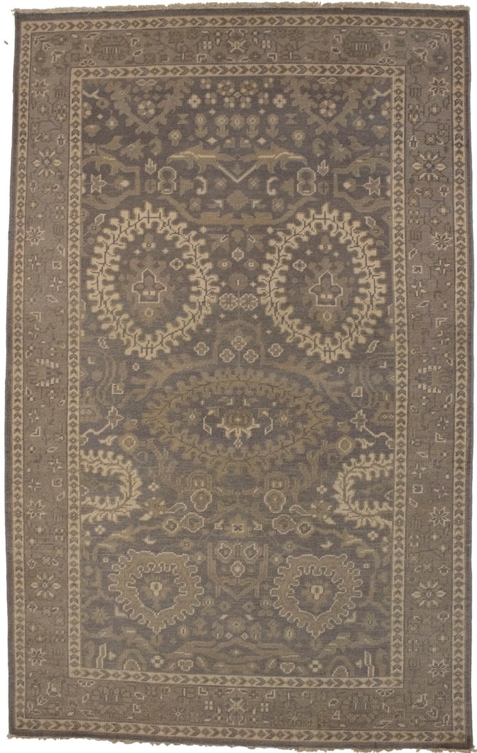 Brown Floral 5'6X8'9 Transitional Oriental Rug: Title:Brown Floral 5'6X8'9 Transitional Oriental Rug Description :Hand Knotted 5'6X8'9 brown oriental rug made with natural dyes (fine wool pile and cotton foundation), superior knot count, and appeal