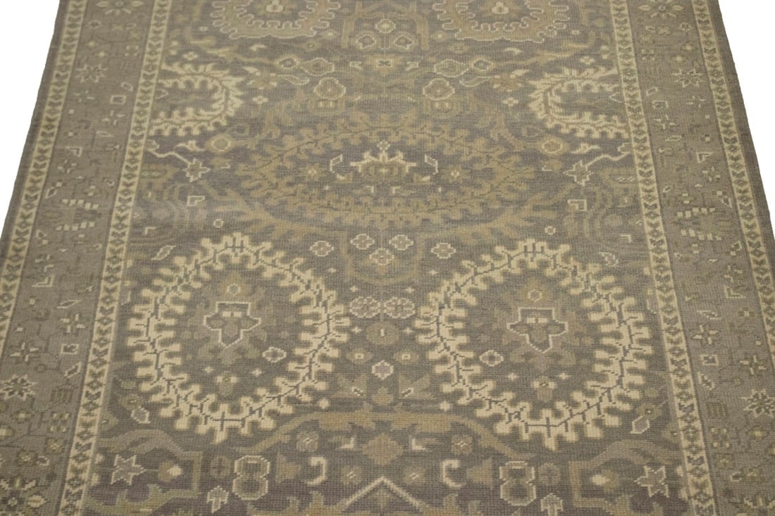 Brown Floral 5'6X8'9 Transitional Oriental Rug - 4