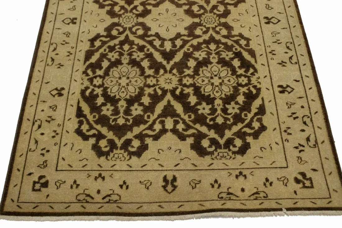 Brown Floral 5'5X8'7 Transitional Oriental Rug - 4