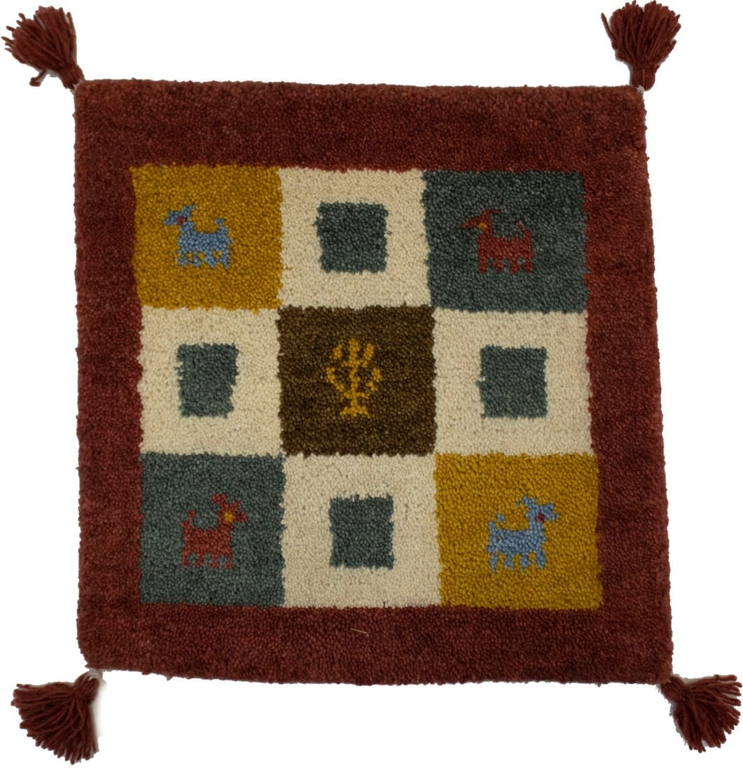 Multicolored Tribal Modern 1'5X1'5 Indo-Gabbeh Oriental Square Rug: Title:Multicolored Tribal Modern 1'5X1'5 Indo-Gabbeh Oriental Square Rug Description :Hand Knotted 1'5X1'5 multicolor oriental rug made with natural dyes (fine wool pile and cotton foundation),