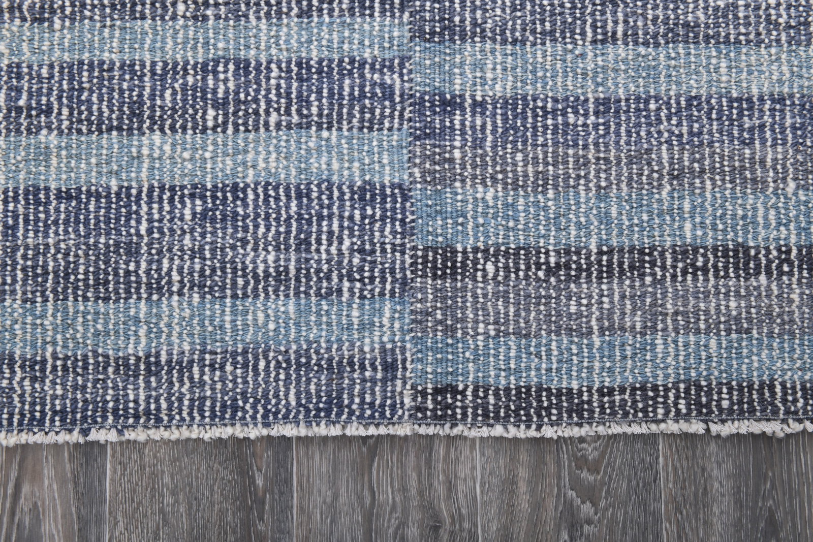 4'7'' x 6'7'' Turkish Handmade Kilim Rug - 242455 - 9