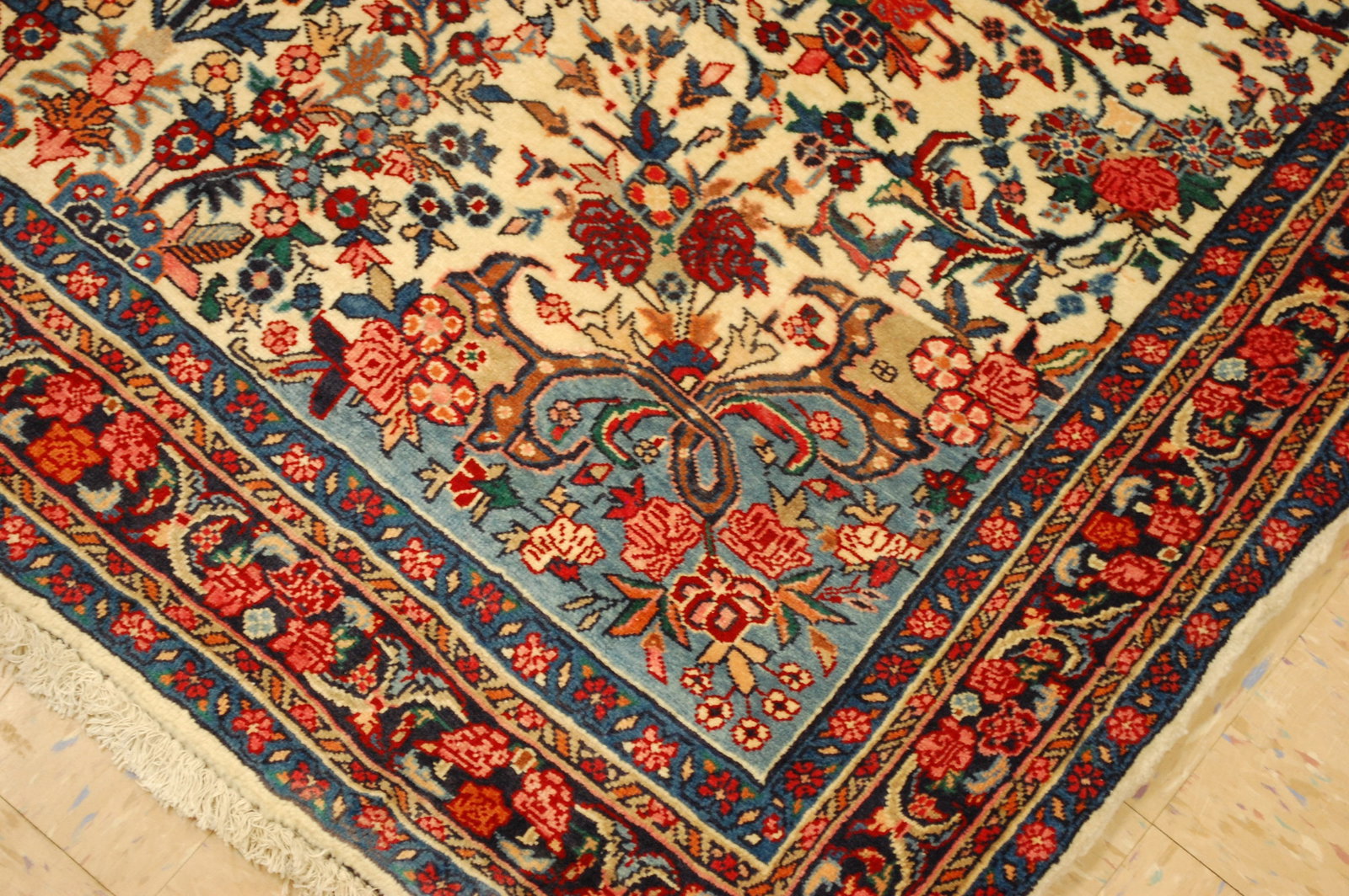 PERSIAN-BIJAR RUG 3'9" x 4'10" - 8