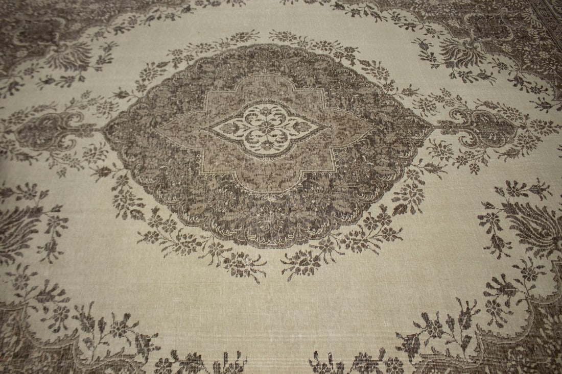 Traditional Floral Distressed 10X13 Muted Tabriz Persian Rug - 5