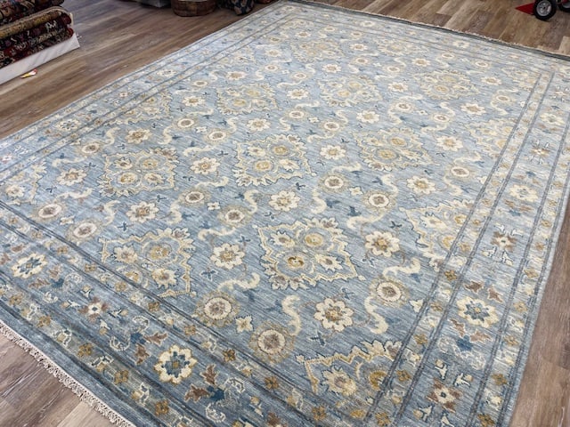 Gorgous Indo Ushak Rug-5204: Title:Gorgous Indo Ushak Rug-5204 Description:Beautiful Ushak design rug form India, size 9 ft. 2 inches by 12 ft, all over design with , excellent condition on lighty sky blue, with a good pile