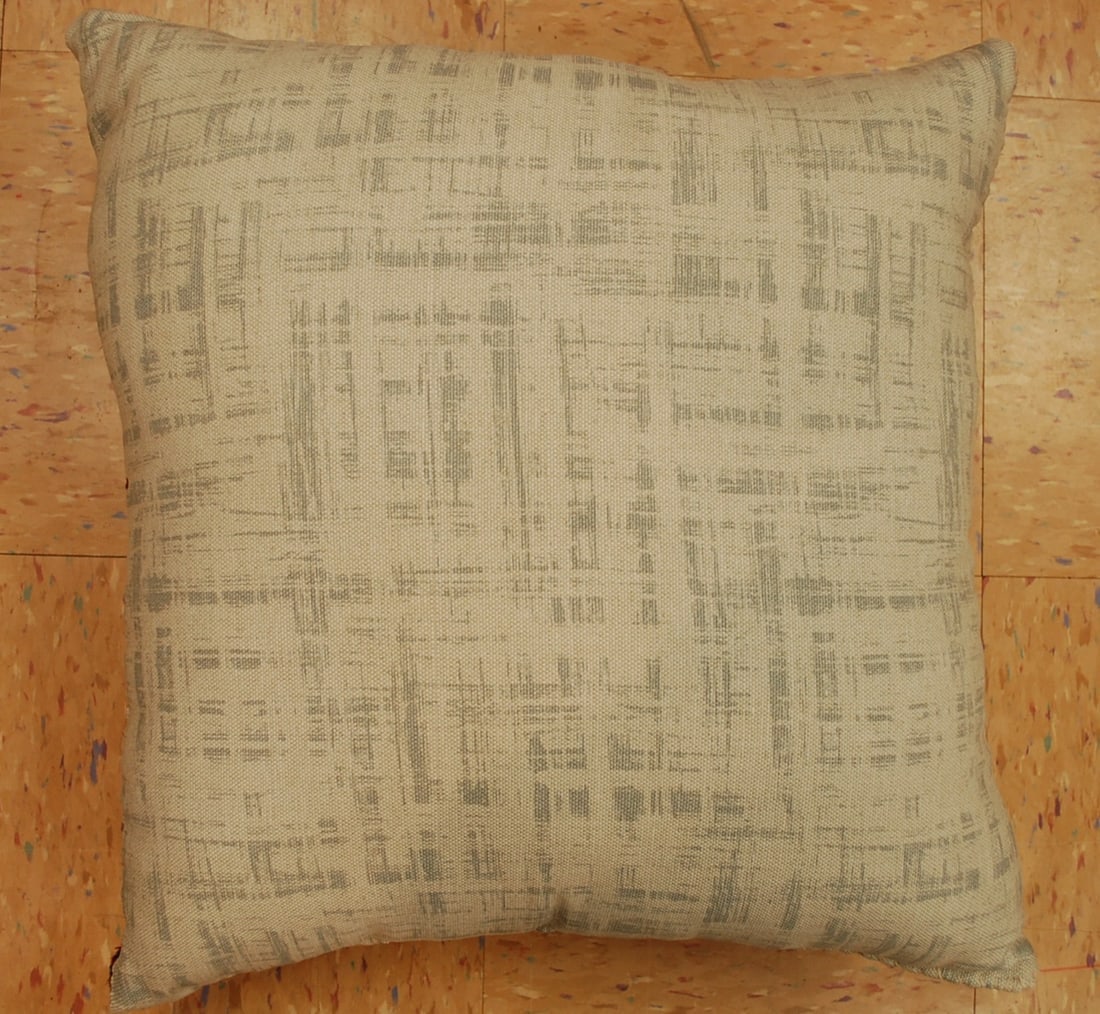 Hand-Made Pillow Cushion Rug 1'6" x 1' 8" - 5