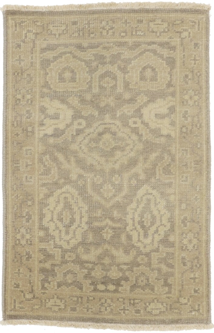 Muted Brown Floral 2X3 Chobi Oushak Oriental Rug: Title:Muted Brown Floral 2X3 Chobi Oushak Oriental Rug Description :Handmade 2X3 brown oriental rug made with vegetable dyes (fine wool pile and cotton foundation), exceptional knot count, and allurin
