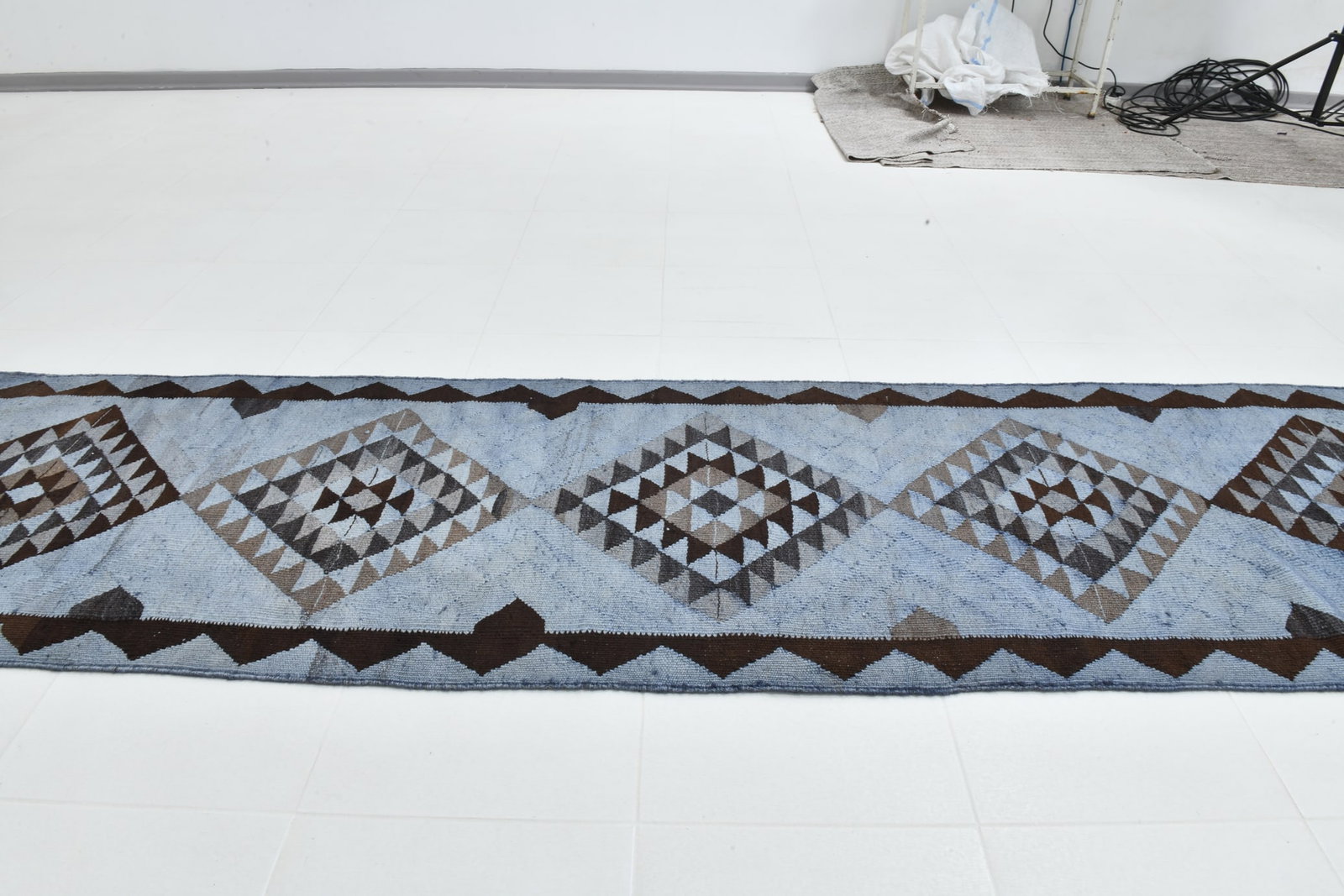 2'7'' x 10'4'' Turkish Handmade Kilim Rug - 34438 - 20